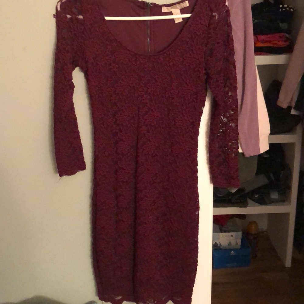 maroon dress